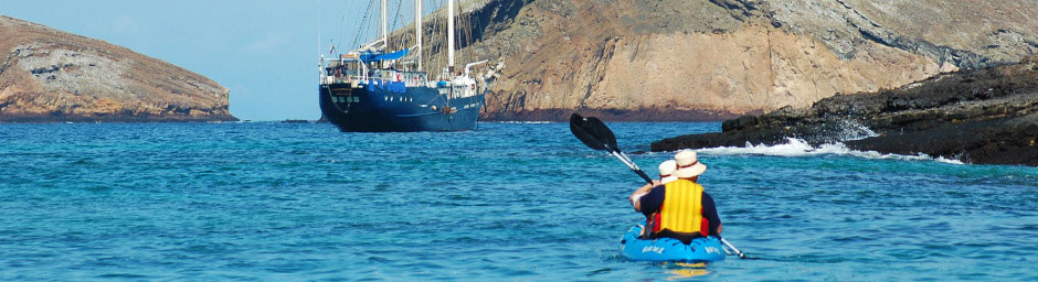 Ecuador Galapagos Nina